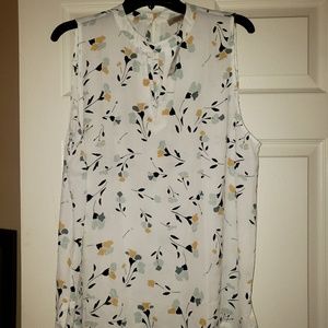 LOFT White sleeveless blouse with floral print